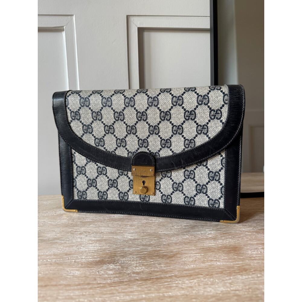 Gucci Messenger Bag